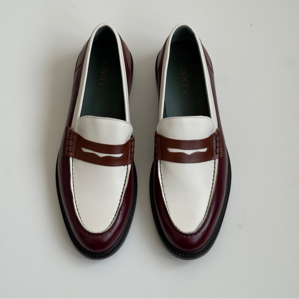 VINNY’s Men's White and Brown Slip-On Loafers